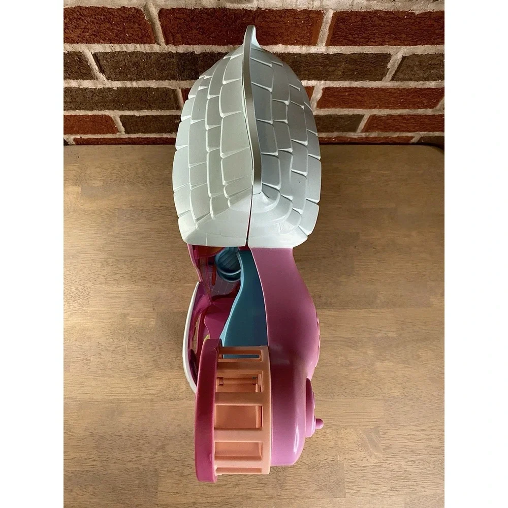 Littlest Pet Shop Tail Waggin Fitness Club Playset house 2007 Playhouse Vintage